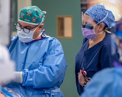 Drs. Oceguera in the operating room