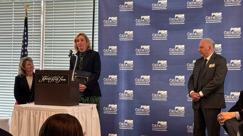 Carolyn Lewis Accepting Genesis Group Award