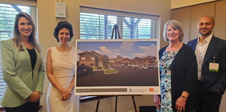 Senator Michelle Hinchey visits Valley Residential Services
