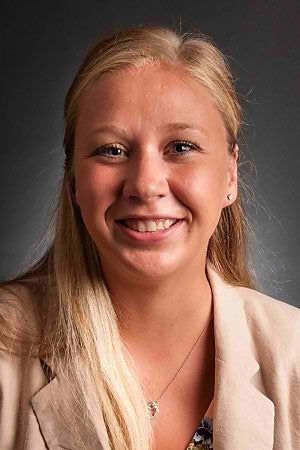 Laura Everett, FNP-C